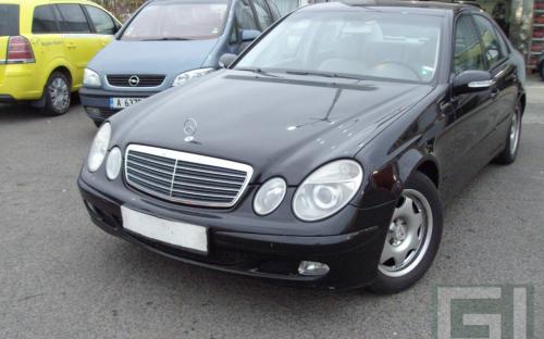 Mercedes E 200